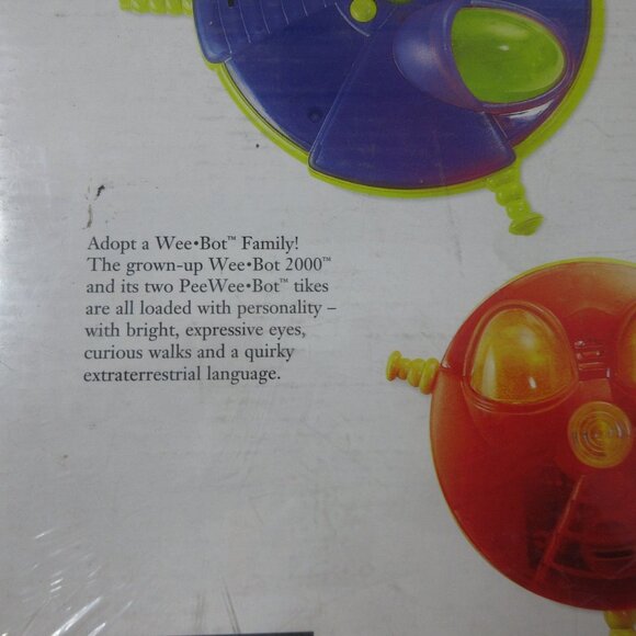Sharper Image Design WEE BOT Family Trio 3 Robots - Wireless Translator - SEALED - Picture 8 of 9